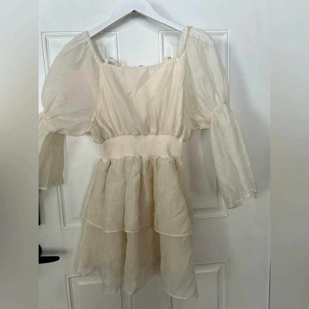 Elegant Cream Puff Sleeve Mini Dress - Picture 1 of 2